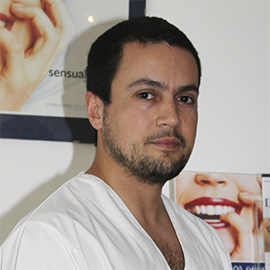 Dr Hernan De Los Santos